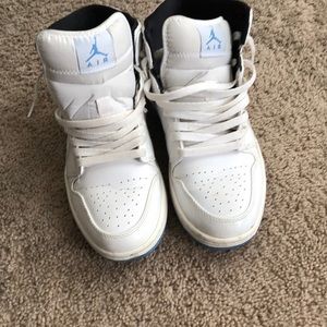 Nike Air Jordan 1 Retro Mid Legend Blue